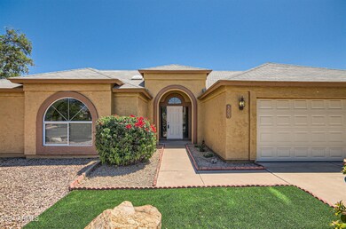 3605 W Morelos St - MLS Sized - 002 - 05