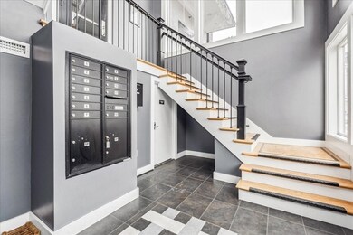 11 S Mason St unit 9, Salem, MA 01970 - photo 3