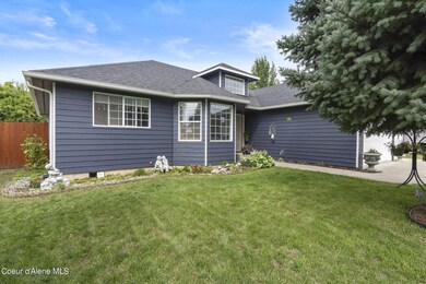 4-web-or-mls-8527-cloverleaf-dr