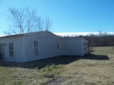 2164 Highway 82 S, Shelbyville, TN 37160 - photo 2