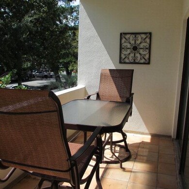 549 Beach View Dr unit 5, St. Simons Island, GA 31522 - photo 5