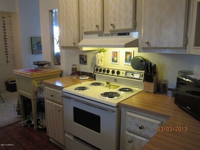 98 009Kitchen View