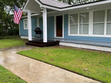 1101 W Fourth Ave, Picayune, MS 39466 - photo 3