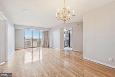 The Wisconsin unit 805, North Bethesda, MD 20852 - photo 2