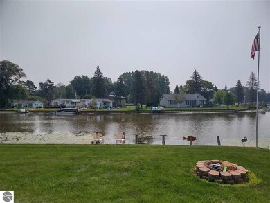 623 S Augres River Dr, Au Gres, MI 48703 - photo 7