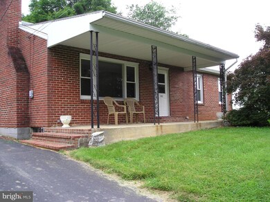 12603 Shady Bower Ln, Clear Spring, MD 21722 - photo 3