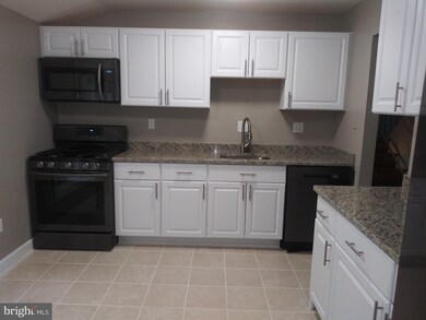 4214 Landgreen St, Rockville, MD 20853 - photo 5