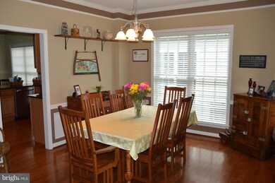 202 Clubside Dr, Taneytown, MD 21787 - photo 4