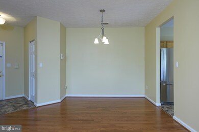 2404 Chestnut Terrace Ct unit 204, Odenton, MD 21113 - photo 5