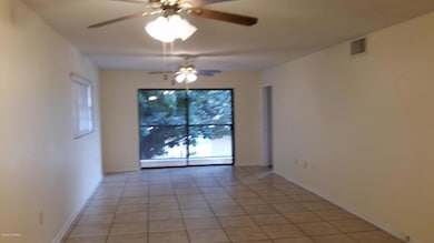 Sun Isles livingroom