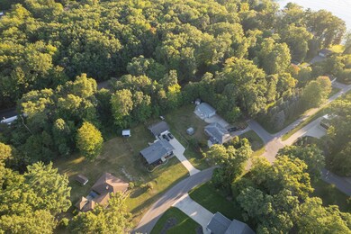 20CircleDrive_Fruitport004A
