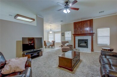 2405 Stonebridge Dr, Norman, OK 73071 - photo 4