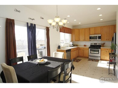 Large, bright kitchen