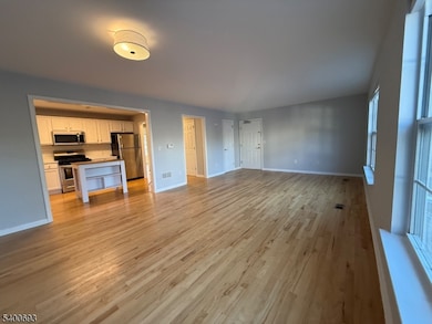 53 Division Ave unit 5, Summit, NJ 07901 - photo 3