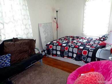 Bedroom. 2 Bdrms in lower unit @ 4206 Lasalle abou