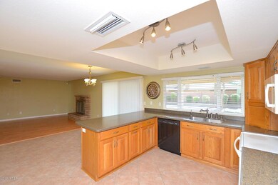 2356 S Davis Cir, Mesa, AZ 85210 - photo 4