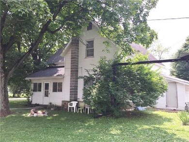 200 W Railroad St, Roachdale, IN 46172 - photo 2