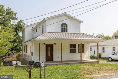 130 Carroll Ave, Keyser, WV 26726 - photo 4