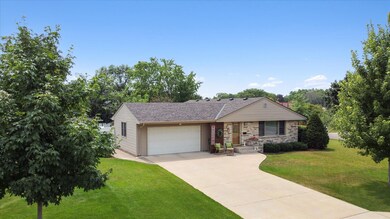 904 Washington St, Anoka, MN 55303 - photo 2