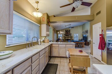 flossmoor - kitchen