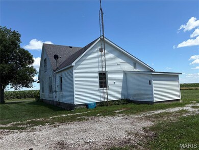 98 SW 200 Ave, Carrollton, IL 62016 - photo 2