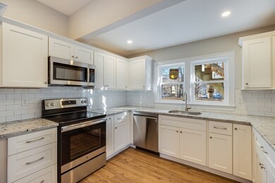 41 Church St unit 1, Hudson, MA 01749 - photo 4