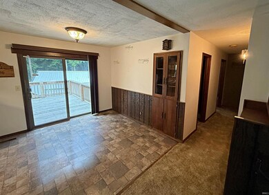 102 Jack Ct, Odon, IN 47562 - photo 7