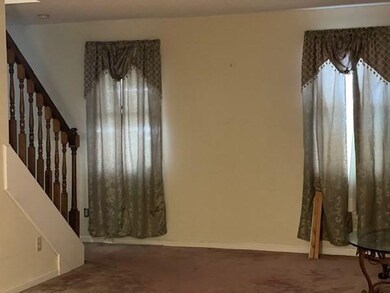 79 Wilbraham Ave, Springfield, MA 01109 - photo 5