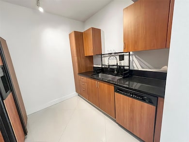 2775 NE 187th St unit 627, Miami, FL 33180 - photo 6