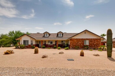 2600 sq.ft home with 6 car workshop!