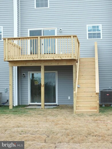 19 Hanger Ct, Inwood, WV 25428 - photo 3