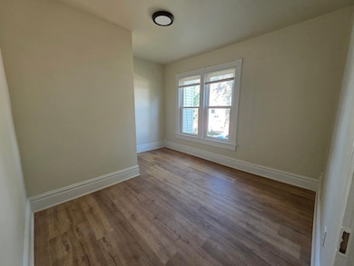 124 S Lake St, Gillett, WI 54124 - photo 3