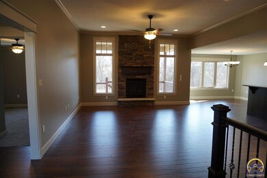 4108 SW Lincolnshire Rd, Topeka, KS 66610 - photo 5