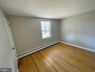 239 S 3rd St unit A, North Wales, PA 19454 - photo 6