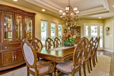 Formal dining room
