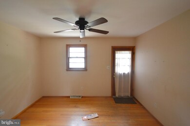 18 Bradbury Rd, Owings Mills, MD 21117 - photo 7