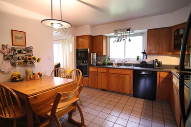 938 Birchmont Rd 004