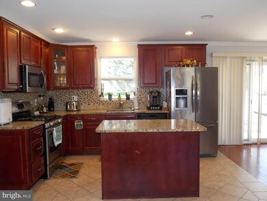 5303 Portsmouth Rd, Fairfax, VA 22032 - photo 5