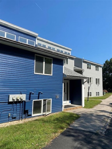 13 Back River Rd unit 102, Dover, NH 03820 - photo 3