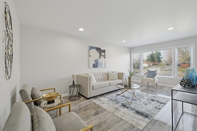 12447 S Bishop St, Calumet Park, IL 60827 - photo 7