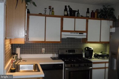 908 Girard St NE, Washington, DC 20017 - photo 5