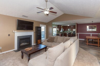 017_408_amarillis_ln_30oct2018_rc_9745