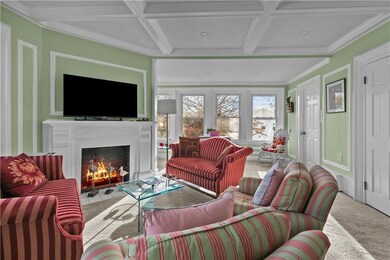 98 Kay St unit 2, Newport, RI 02840 - photo 3