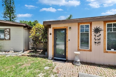 10549 112th Ave, Largo, FL 33773 - photo 4