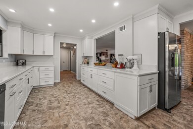 1560 Mount Pleasant Rd-Interior-4