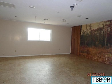 4508 Bottoms East Rd, Troy, TX 76579 - photo 7