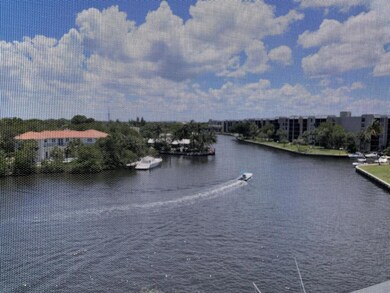 22 Royal Palm Way unit 504, Boca Raton, FL 33432 - photo 6