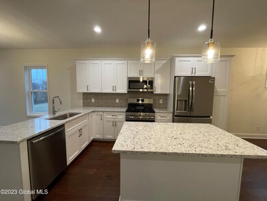 6 Priddle Ln, Colonie, NY 12110 - photo 6