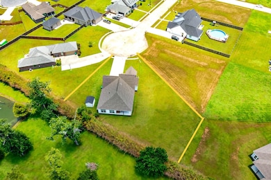 127 Lyndale Ct, Houma, LA 70364 - photo 4