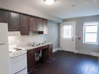 113 N Hickory St unit A, Joliet, IL 60435 - photo 4